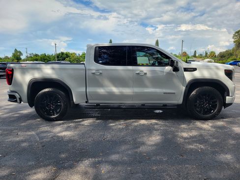 Certified 2025 GMC Sierra 1500 Elevation w/ Elevation Premium Package AWD/4WD image 4