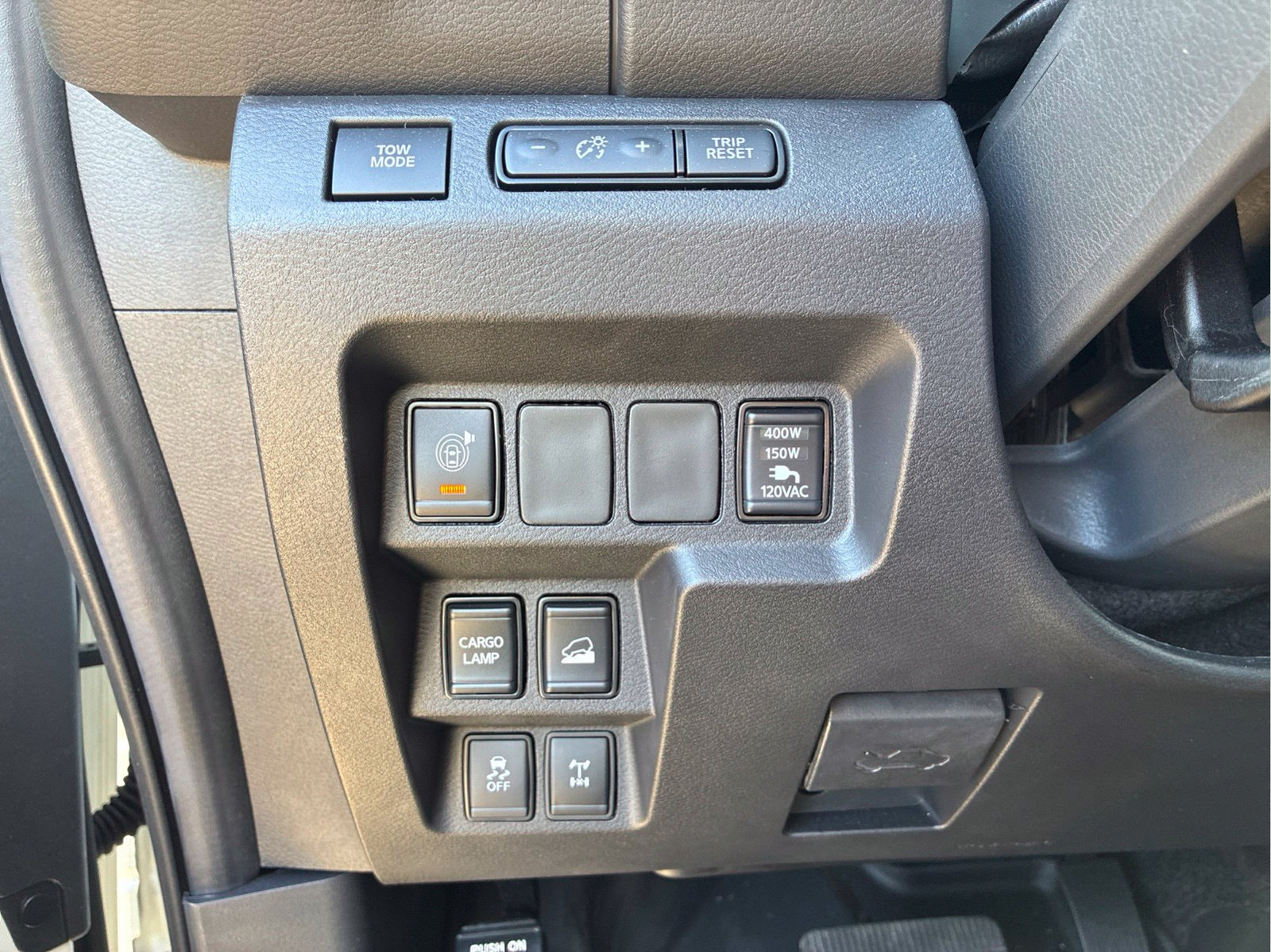 Used 2025 Nissan Frontier PRO-4X w/ Pro Convenience Package AWD/4WD image 23