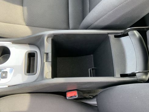 Used 2024 Chevrolet Malibu LT image 46