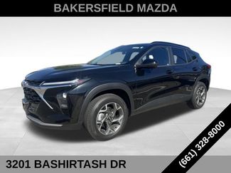 Used 2025 Chevrolet Trax LT w/ Driver Confidence Package FWD 360° Tour