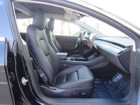 Used 2018 Tesla Model 3 Long Range RWD image 20