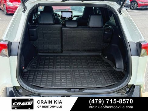 Used 2022 Toyota RAV4 XSE AWD/4WD image 27