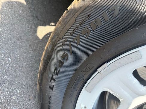 Used 2024 Chevrolet Brightdrop 600 w/ Battery Pack, Max Range AWD/4WD image 24