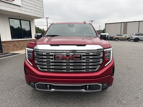Used 2023 GMC Sierra 1500 Denali AWD/4WD image 9