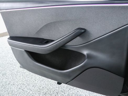 Used 2025 Tesla Model 3 Long Range RWD image 19