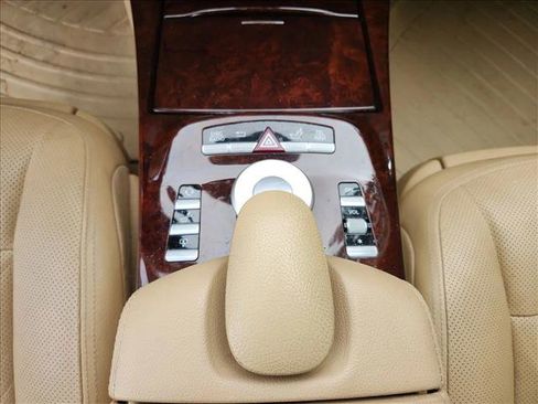 Used 2012 Mercedes-Benz S 550 4MATIC image 20