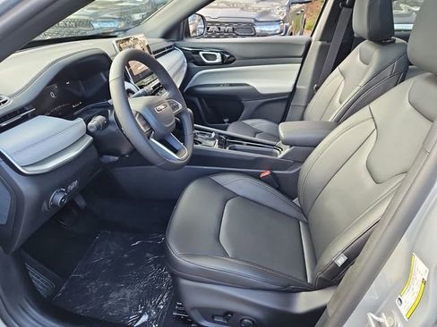 New 2026 Jeep Compass Limited w/ Sun, Sound & Navigation Group image 6