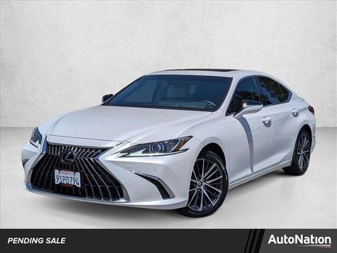 Used 2025 Lexus ES 300h w/ Premium Package FWD image 1