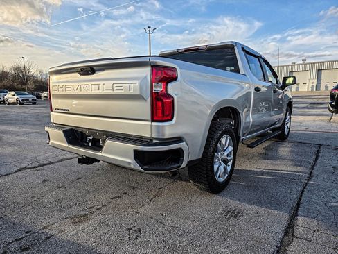 Used 2020 Chevrolet Silverado 1500 Custom w/ Custom Value Package image 6