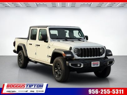 New 2026 Jeep Gladiator Sport