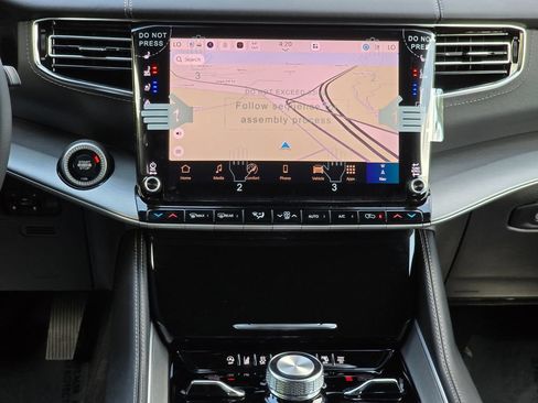 New 2026 Jeep Grand Wagoneer L Limited AWD/4WD image 30
