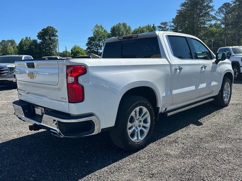 Used 2024 Chevrolet Silverado 1500 LTZ w/ LTZ Premium Package AWD/4WD image 6
