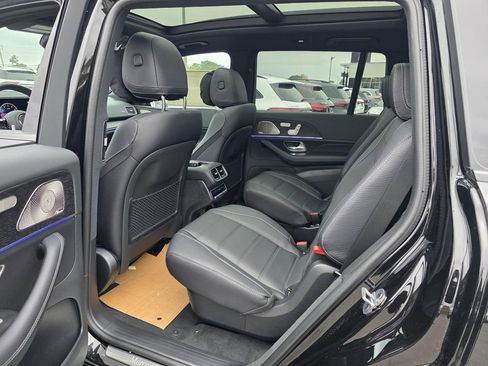 New 2026 Mercedes-Benz GLS 580 4MATIC image 24