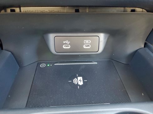 New 2026 Honda HR-V LX image 18