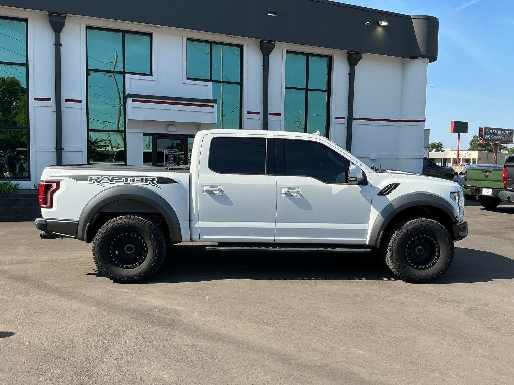 Used 2020 Ford F150 Raptor w/ Equipment Group 802A Luxury AWD/4WD image 8