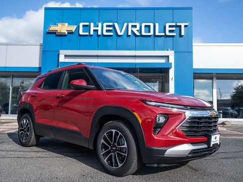 New 2026 Chevrolet TrailBlazer LT w/ Driver Confidence Package image 1