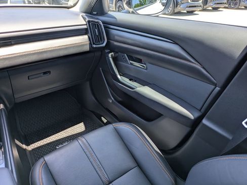 Certified 2025 MAZDA CX-50 AWD 2.5 S w/ Weather Package image 17