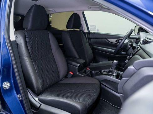 Used 2021 Nissan Rogue Sport S FWD image 19
