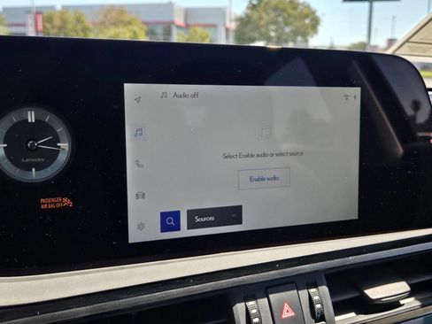 Used 2025 Lexus ES 350 FWD image 20