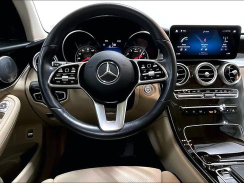 Used 2020 Mercedes-Benz GLC 300 4MATIC image 6