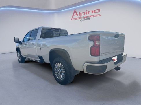 Used 2023 Chevrolet Silverado 3500 High Country w/ Z71 Off-Road Package image 3