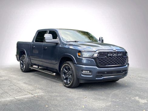 Used 2025 RAM 1500 Big Horn AWD/4WD image 2