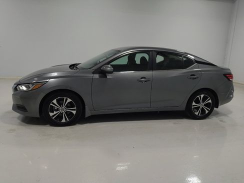 Used 2022 Nissan Sentra SV w/ Trunk Package FWD image 2