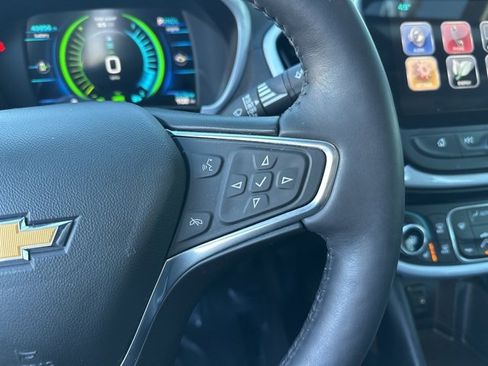 Used 2017 Chevrolet Volt LT w/ Comfort Package image 23