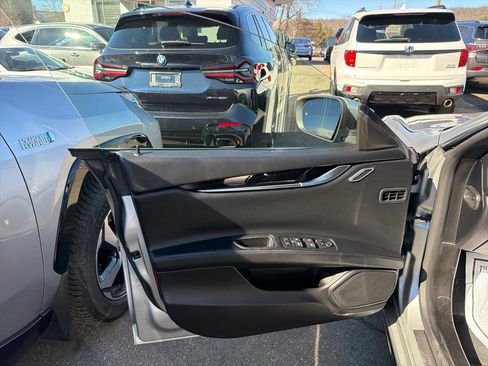 Used 2017 Maserati Ghibli S Q4 image 16