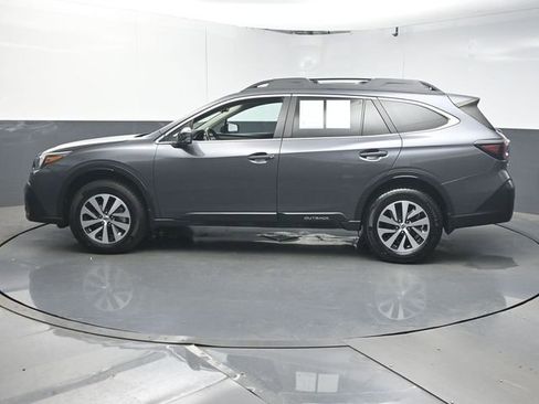 Used 2020 Subaru Outback Premium AWD/4WD image 5