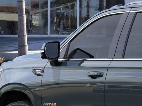 New 2026 GMC Yukon XL AT4 Ultimate AWD/4WD image 12