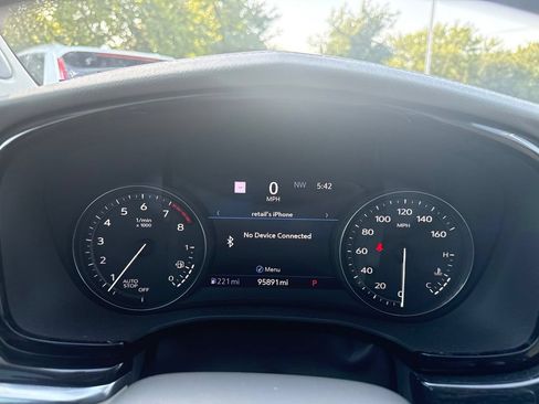 Used 2020 Cadillac XT6 Premium Luxury FWD image 22