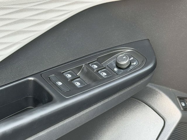 Certified 2023 Volkswagen Taos S w/ Driver Assistance Package AWD/4WD image 17