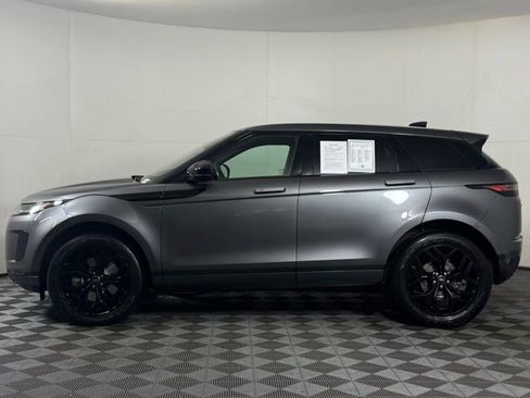 Used 2020 Land Rover Range Rover Evoque SE image 3