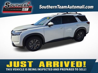 Certified 2022 Nissan Pathfinder SV w/ SV Premium Package