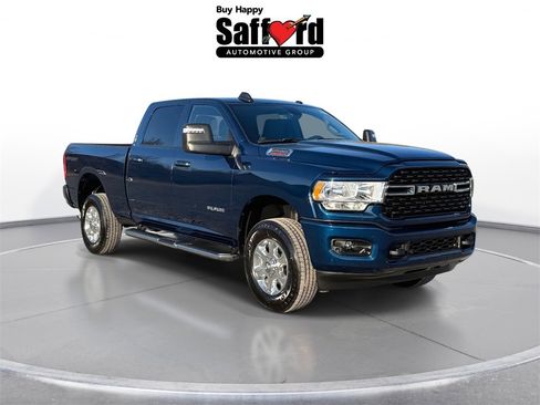 Used 2024 RAM 2500 Big Horn w/ Sport Appearance Package image 9
