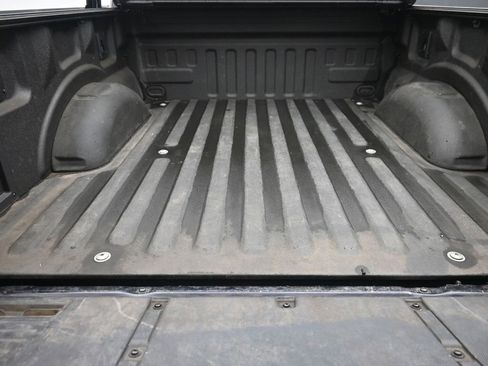 Used 2021 Ford F150 Lariat w/ Equipment Group 502A High AWD/4WD image 9