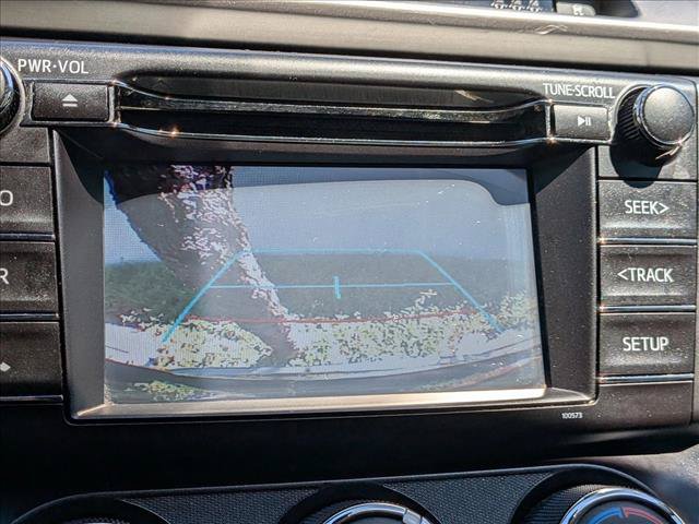 Used 2017 Toyota RAV4 LE FWD image 14
