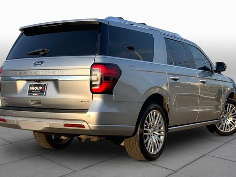 Used 2023 Ford Expedition Max Platinum AWD/4WD image 13