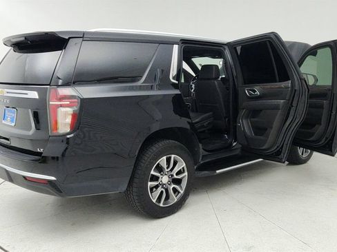 Used 2021 Chevrolet Tahoe LT w/ LT Signature Package RWD image 12