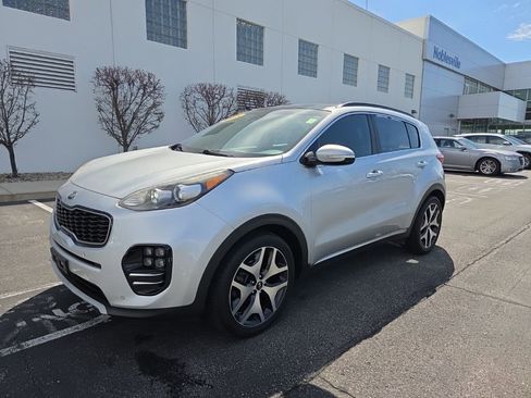 Used 2018 Kia Sportage SX image 48