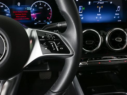Certified 2026 Mercedes-Benz GLA 250 image 11