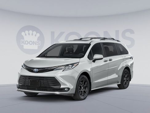 New 2026 Toyota Sienna XLE Woodland Edition AWD/4WD image 1
