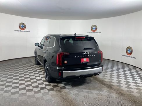 Used 2024 Kia Telluride S w/ S Sunroof Package image 19