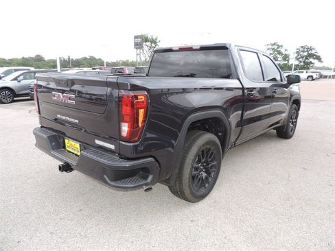 New 2025 GMC Sierra 1500 Elevation image 5