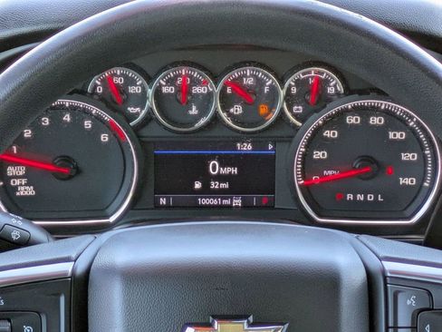 Used 2020 Chevrolet Silverado 1500 LT image 20