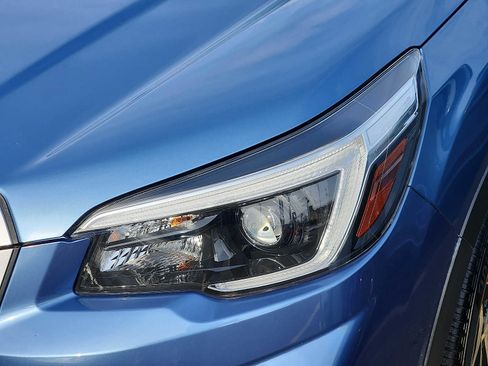 Used 2021 Subaru Forester Premium image 8