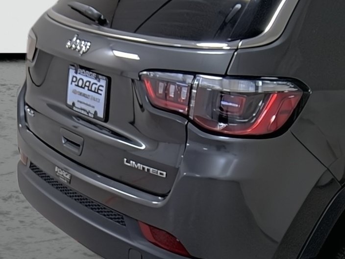 Used 2023 Jeep Compass Limited AWD/4WD image 13