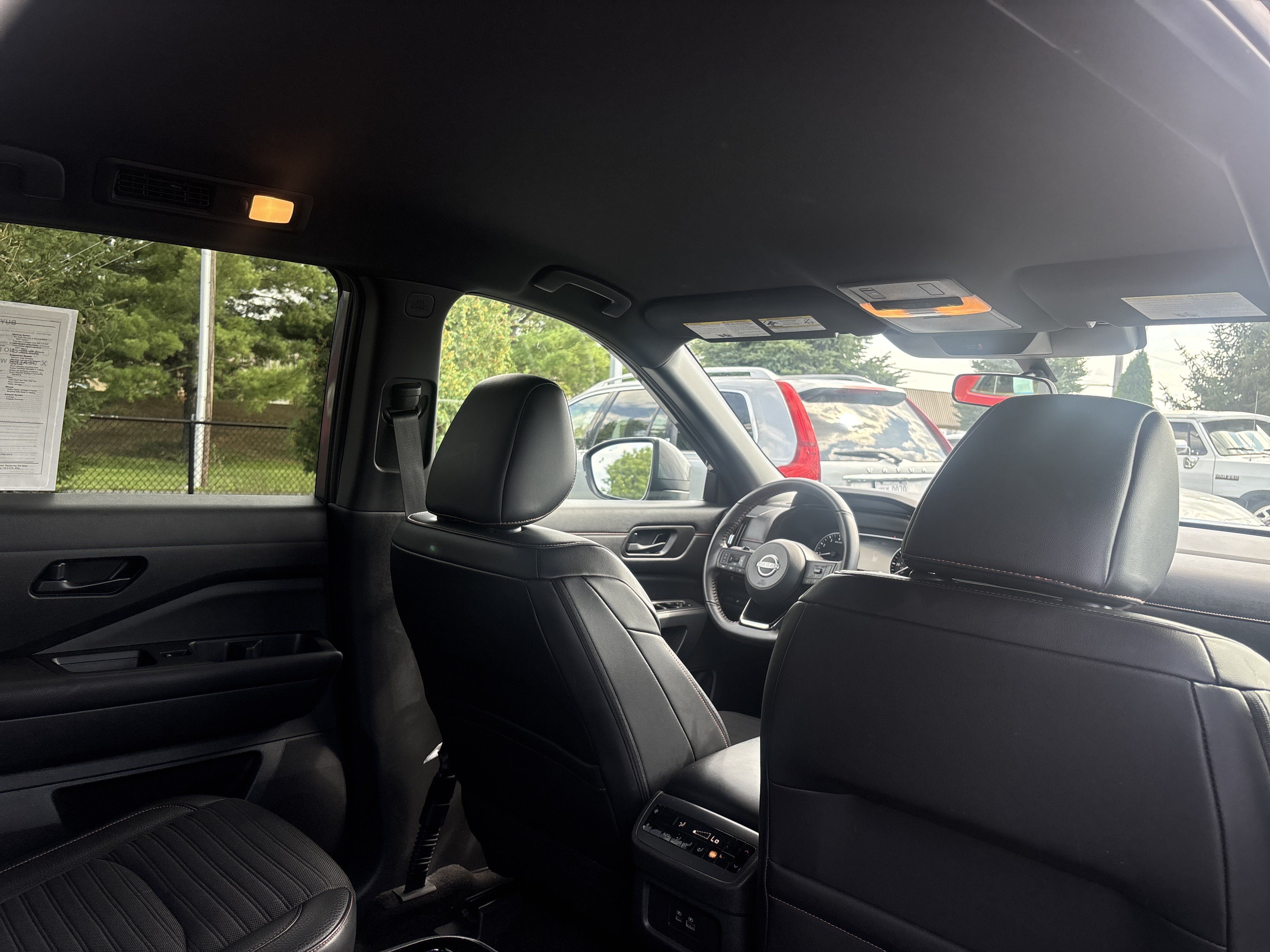 Used 2024 Nissan Pathfinder Rock Creek AWD/4WD image 15