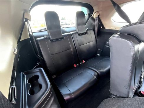 Used 2020 Mitsubishi Outlander SEL image 28